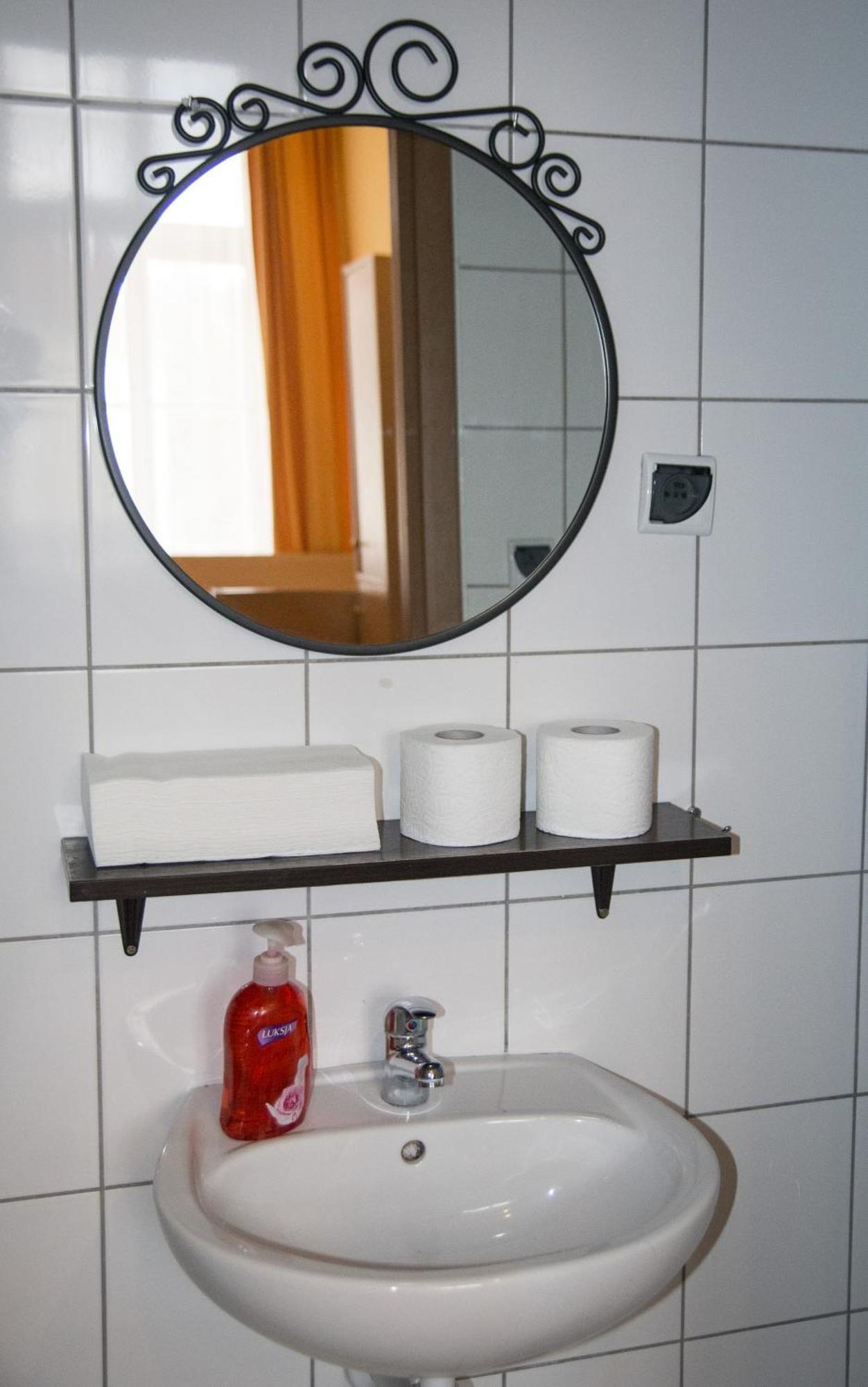 City Hostel Krakau Buitenkant foto