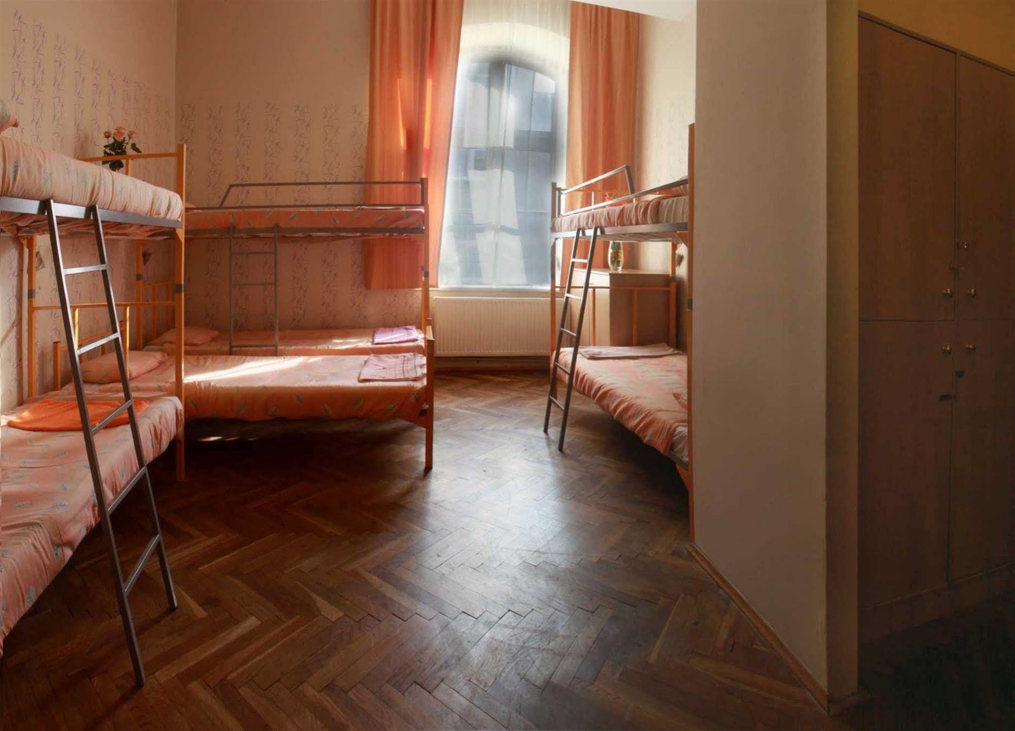 City Hostel Krakau Buitenkant foto